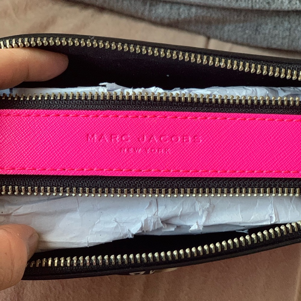 New Marc Jacobs Camera Bag with tag